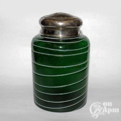 Чайница зеленая с белыми полосками